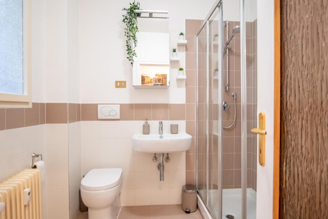 トリエステCasa Viale XX Settembreアパートメント エクステリア 写真